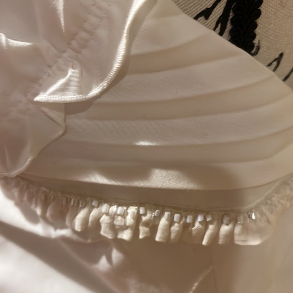 D&G White Pleated Midi Dress sized 44 (US 8) - Picture 3 of 7